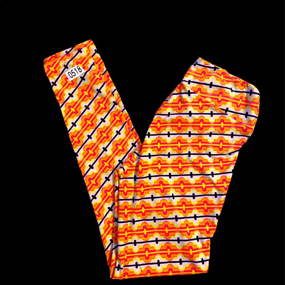🆕NWT LULAROE Leggings- OS